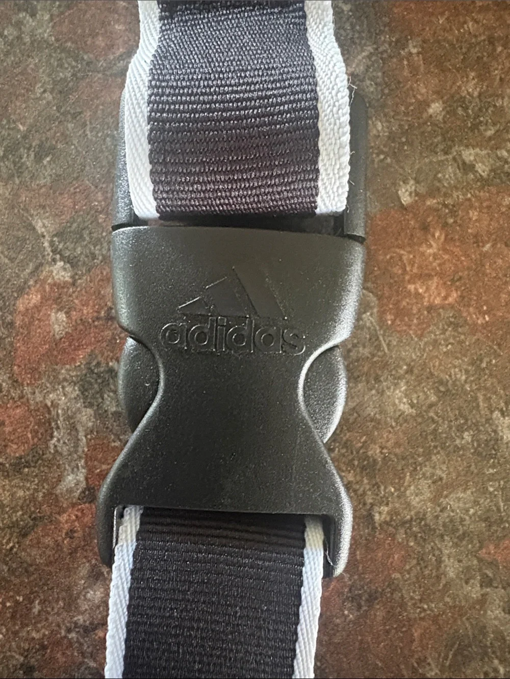 adidas lanyard bold